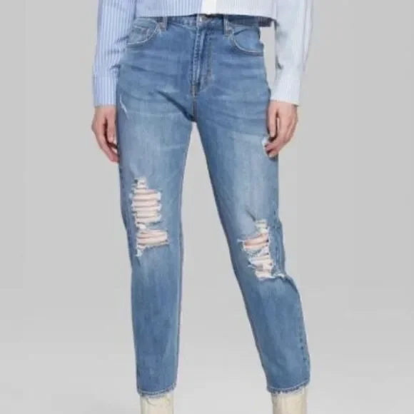 Wild Fable Medium Wash Distressed High Rise Mom Jean Size 00 - Picture 1 of 9
